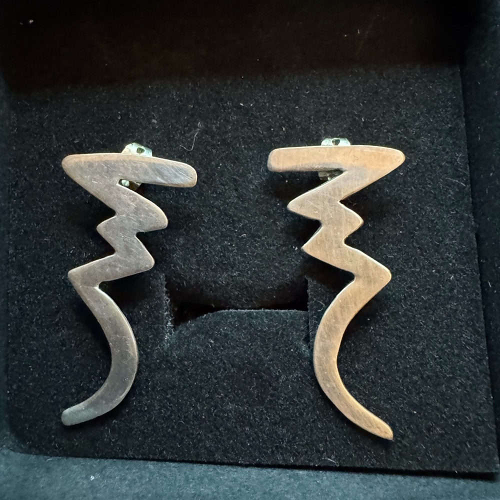Sterling Silver Unique Artisan Zigzag Earrings - image 1